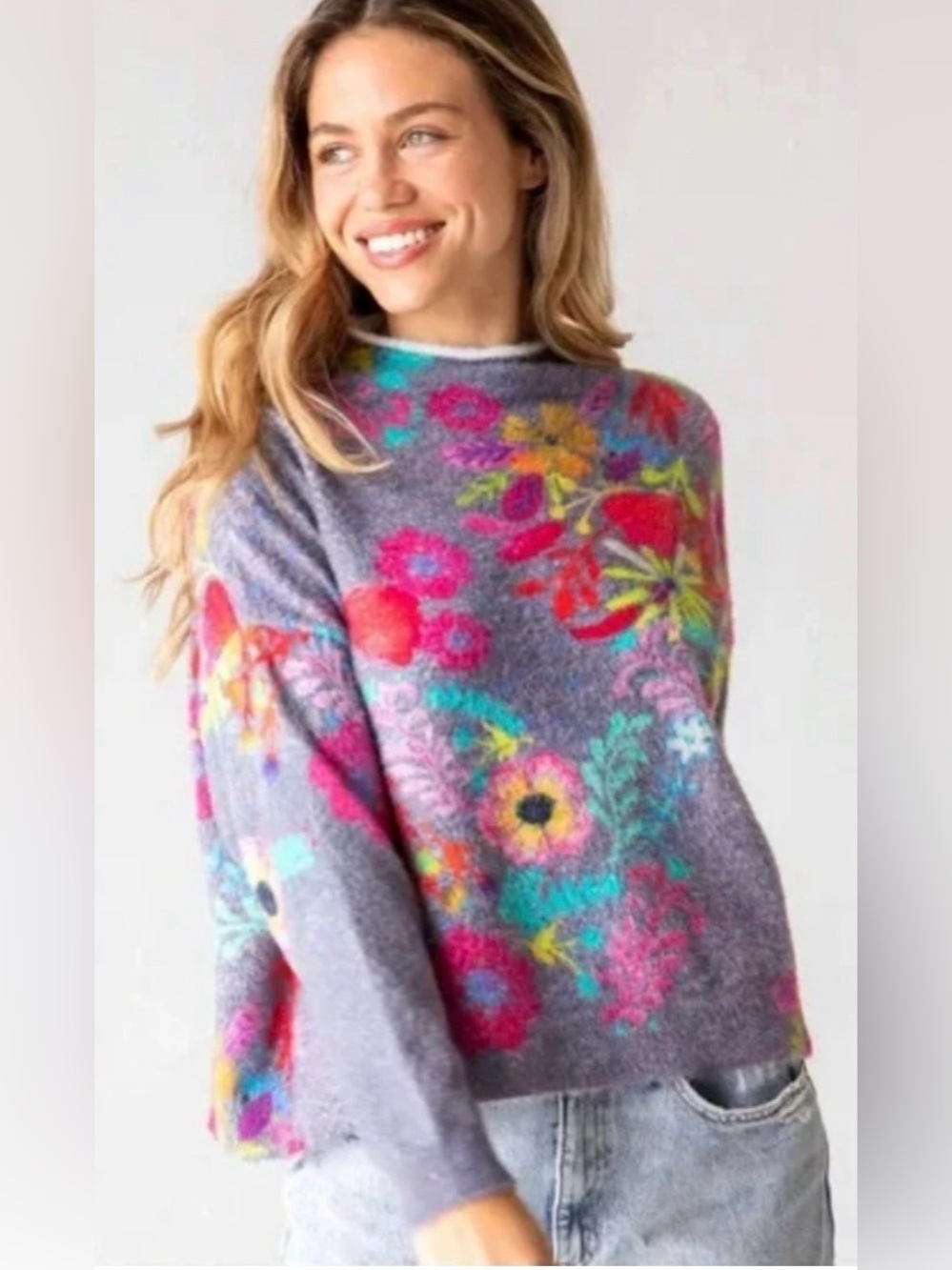 NATURAL LIFE  NWOT Cashmere Like Fuzzy  Bright Floral Print Sweater - Picture 2 of 8